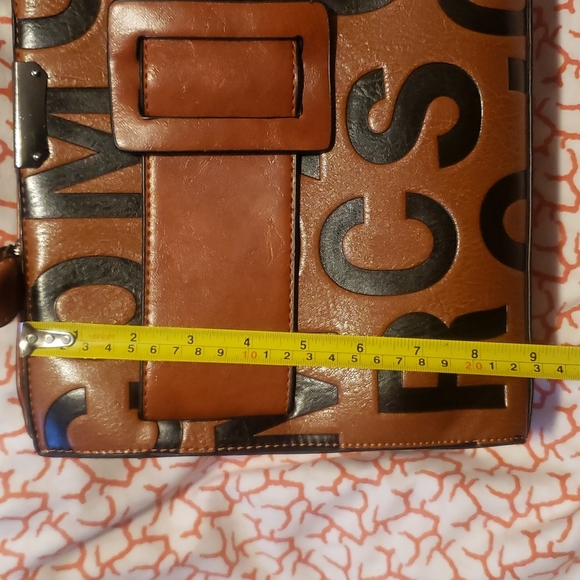 Ladies handbag 👜 - Picture 2 of 5